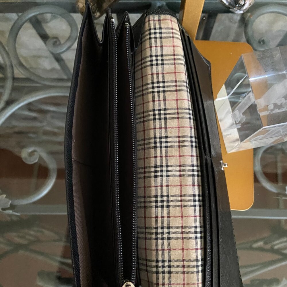Burberry Pattern Long Black Wallet - image 3